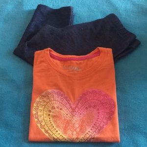Girls shirt & capris. Small